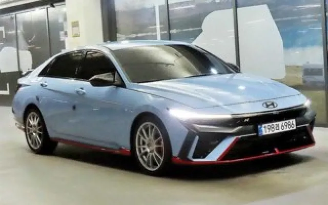 아반떼MD 중고차 더 뉴 아반떼 (CN7) 2.0 N 매물 사진 15 - 2024/05 5,610km