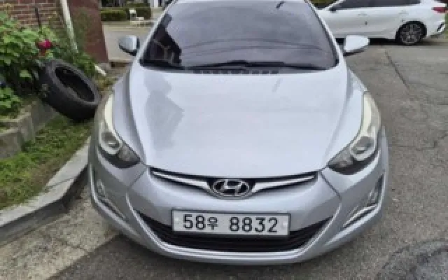 아반떼MD 중고차 더 뉴 아반떼 1.6 GDI 스마트 매물 사진 19 - 2014/12 86,304km