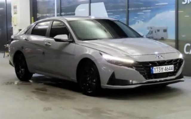 아반떼MD 중고차 아반떼 (CN7) 1.6 인스퍼레이션 매물 사진 8 - 2023/01 24,084km
